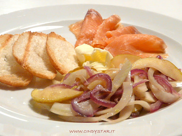 insalata tiepida cipolle finocchi mela