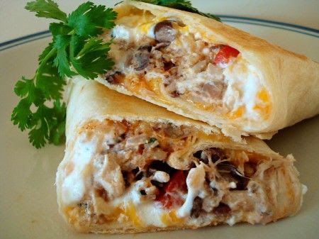 Crispy Southwest Chicken Wraps...healthy recipe and VERY filling!