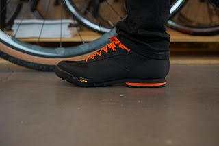 GIRO RUMBLE VR｜名古屋の自転車店ニコー製作所