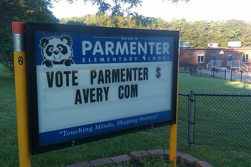 Vote Parmenter $ Avery Com