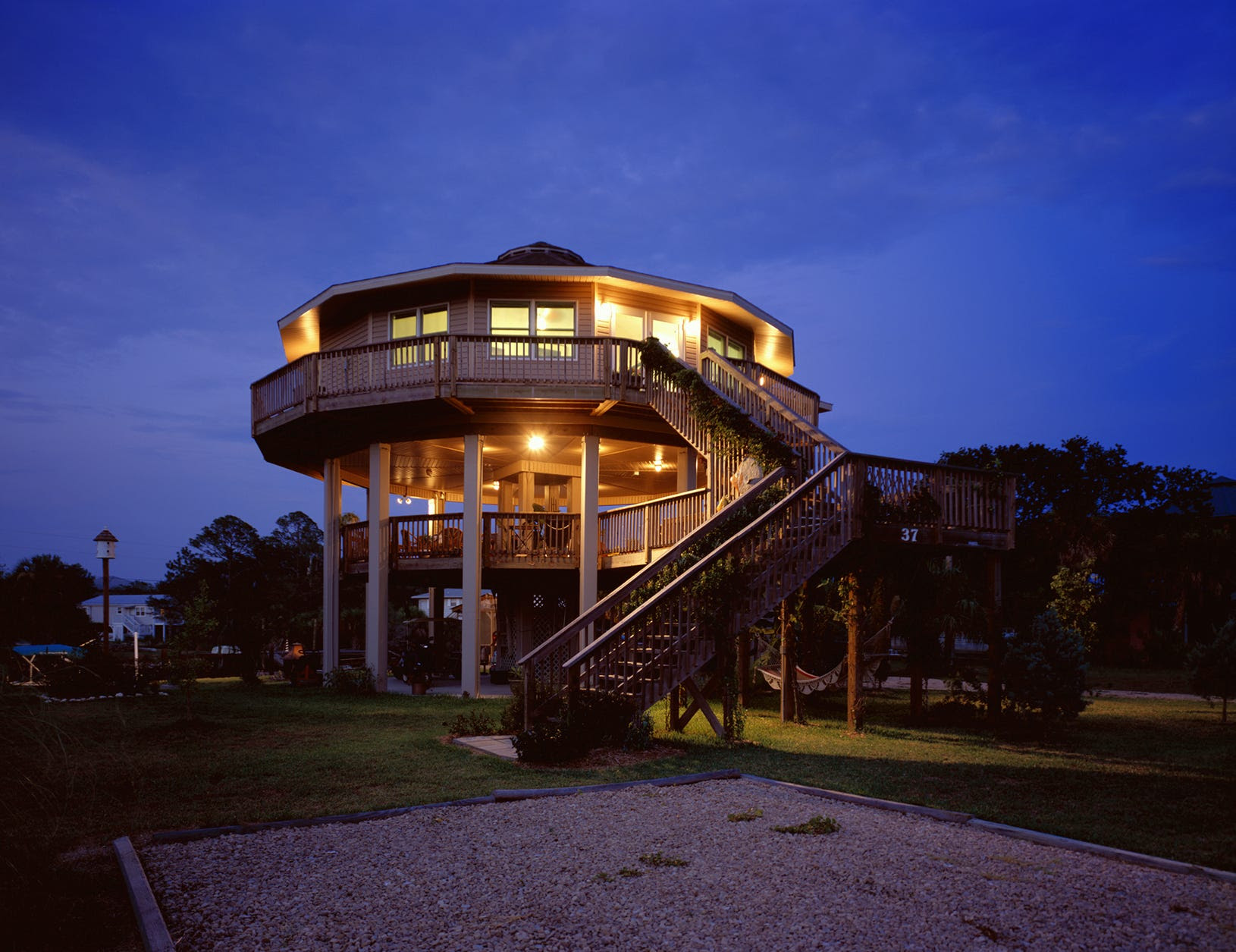 Deltec's round homes are hurricane-proof - Business Insider