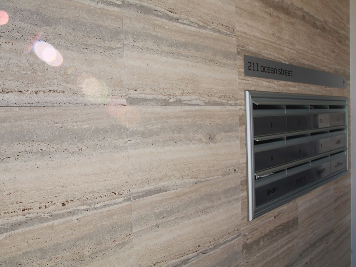 Slate tiles for outside walls - ideal for patios ...