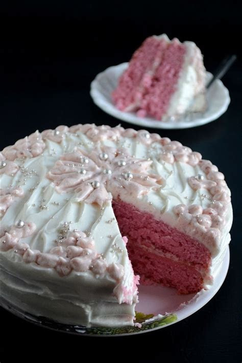 eggless strawberry cake recipe  step wise