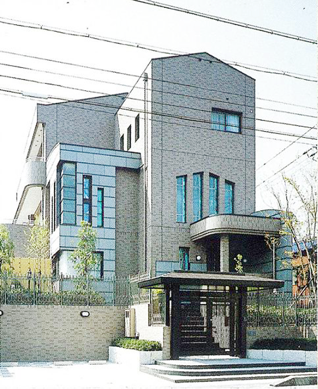 鉄筋コンクリート戸建住宅 地上3階 地下1階