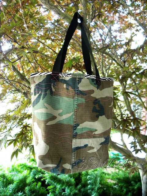 DSCN1636 Outside of bag