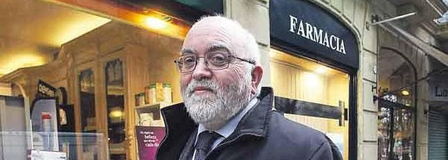 «Hay que lograr que los vascos no tengan que adelantar dinero al comprar fármacos»