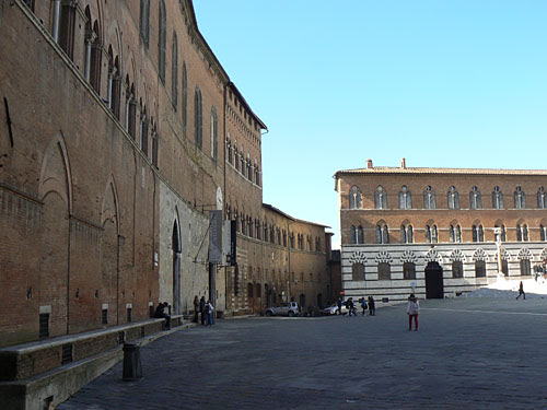 place du duomo.jpg