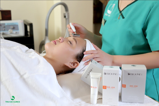 Liệu pháp làm trắng da toàn diện bằng công nghệ 3C tại Thu Cúc Clinics.