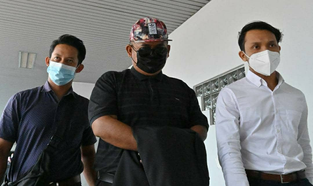 Dua Kakitangan Pkd Jasin Didakwa Tipu Pembekalan Utusan Digital