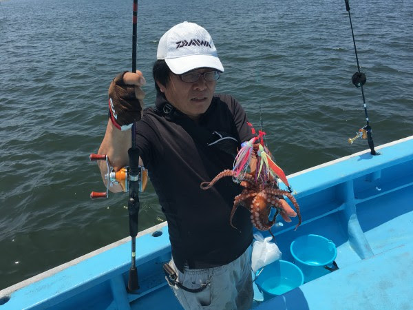 今日もタコ釣り 釣り船なら愛知県南知多片名港のおざき丸