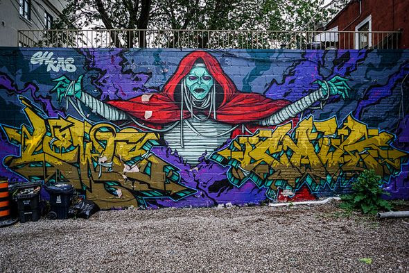 queen west graffiti alley
