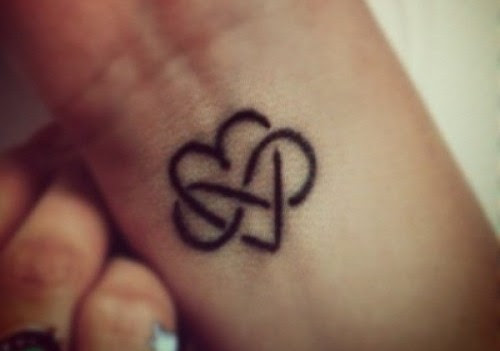 mac word symbol arrow Tattoos 2012 Women Wrist Feminine 2013
