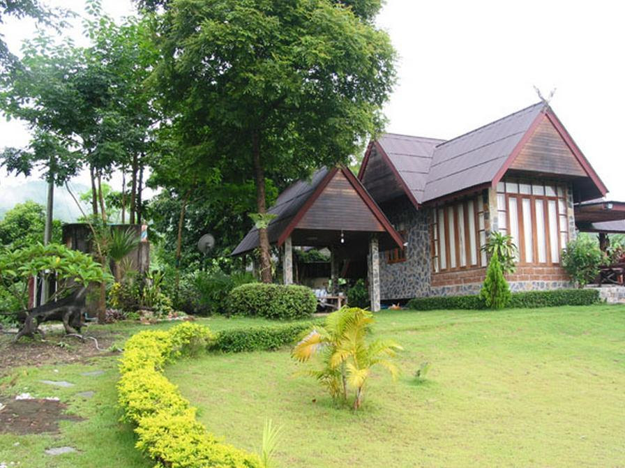 จอห์น การ์เด้น รีสอร์ท : ที่พักสวนผึ้ง จ.ราชบุรี