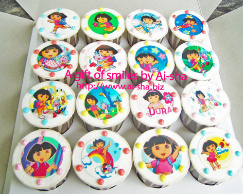 Cupcakes Edible Image Dora