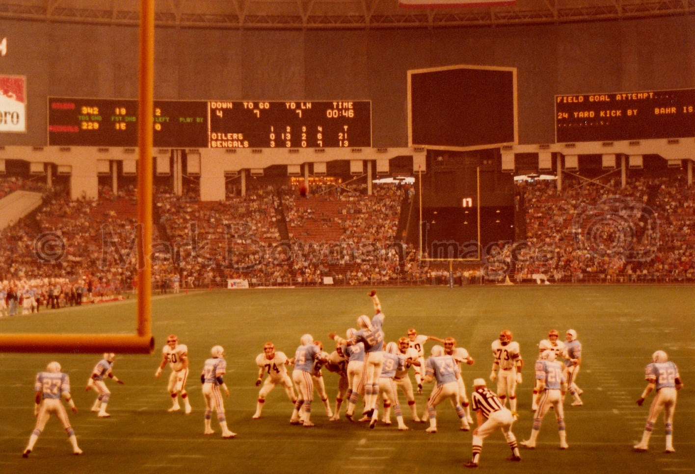Tv Print Nfl Houston Oilers Mark Bowman Images