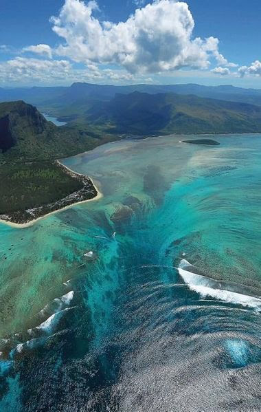 Underwater Waterfall, Mauritius