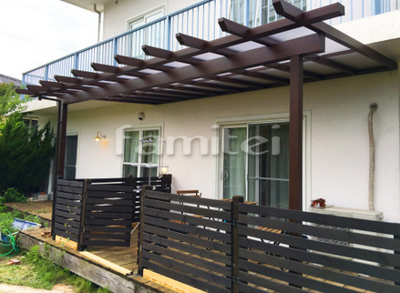 細かいところも木調 オシャレなテラス Ykk フル木製調 サザンテラス 商品情報ブログ