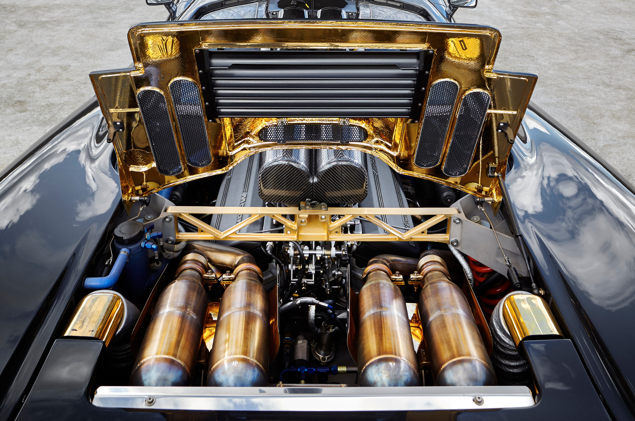 McLaren F1 chassis 069 engine 02