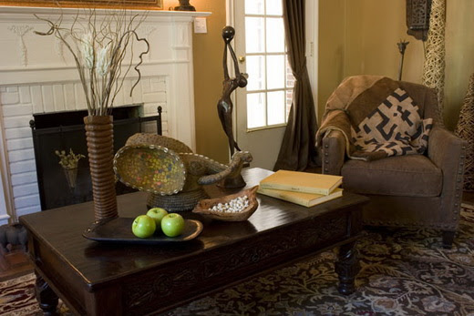 Decorative Items For Living Room