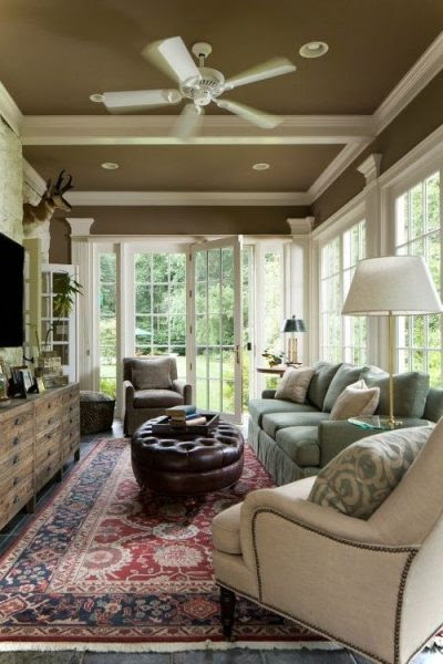 How To Decorate The Living Room When It Is Small