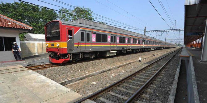 Update Jadwal Kereta Krl Tanah Abang Ke Rangkasbitung Pp 2019