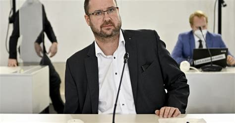 Schlappe vor gericht für katharina . Katharina Nehammer klagt FPÃ-Mandatar Hafenecker | SN.at