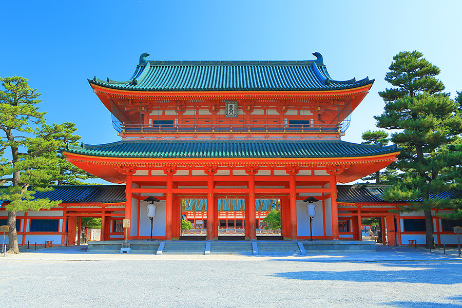 平安神宮の写真と案内