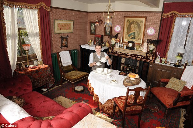 Country home decorating ideas uk daily mail.