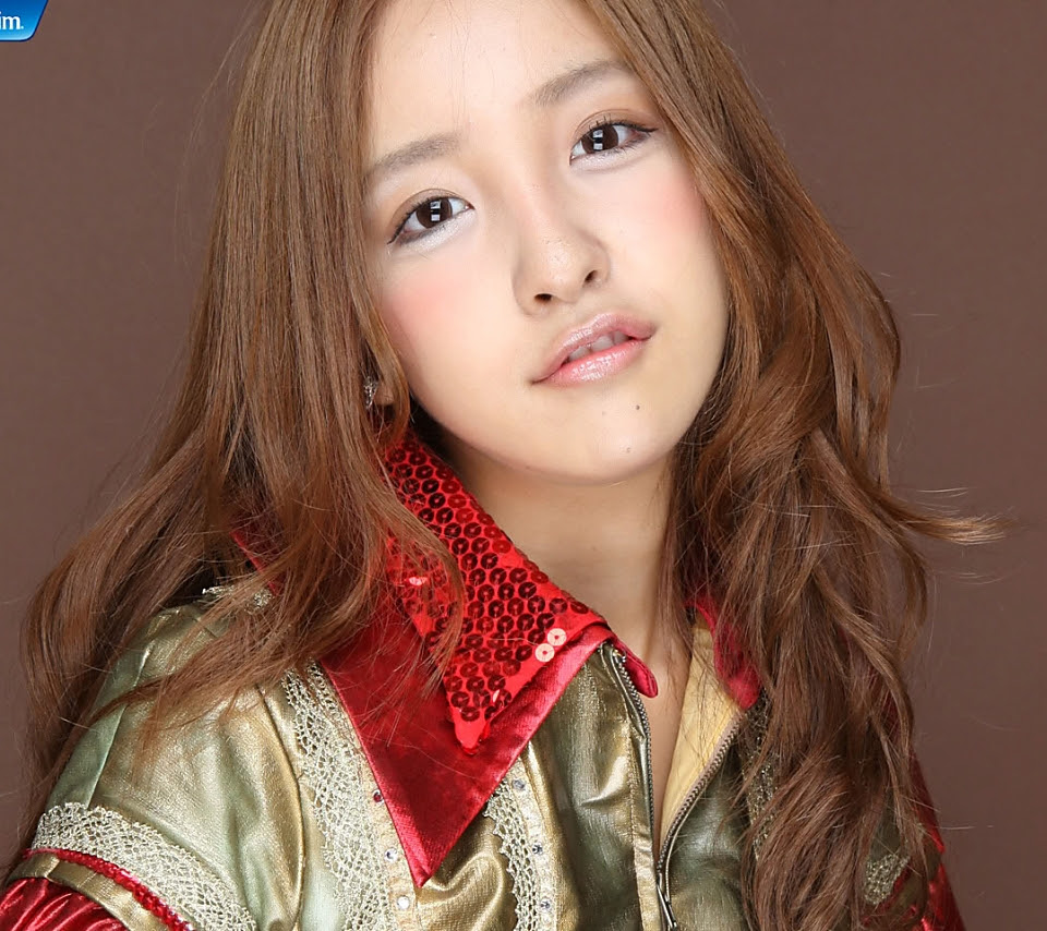 壁紙 板野友美のスマホ壁紙960x854 Itanotomomi A06 Jpg 壁紙box