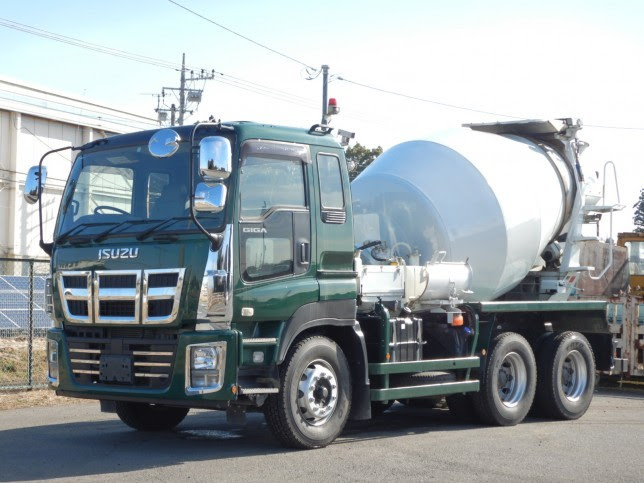 車検付車輌 カヤバ製ミキサー車 最大混合容量4 4 ドラム容量8 7 低走行車99 498 栃木県の中古トラック販売 買取の 坂本自動車商会