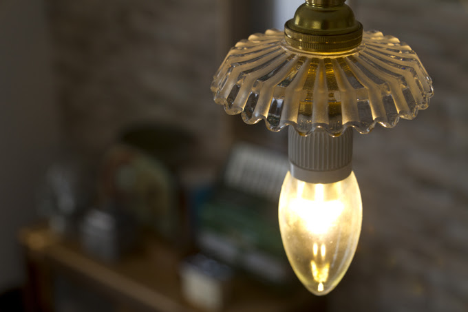 アンティーク　バカラ　シャンデリア　LED電球　口金E-17