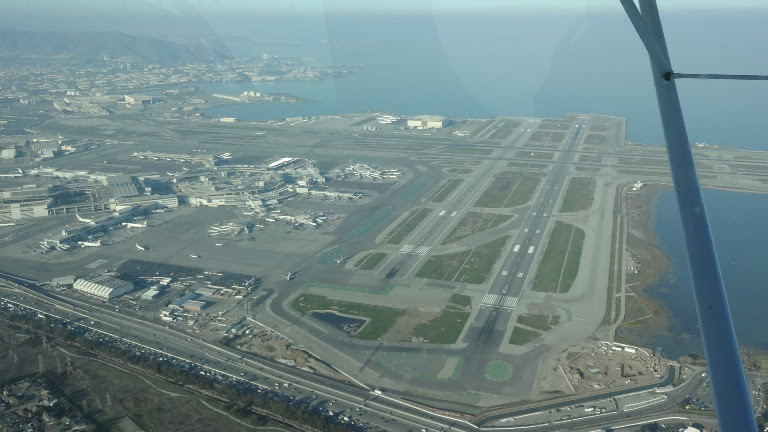 一般社団法人日本女性航空協会 サンフランシスコ国際空港