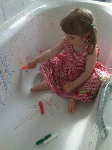 Bath crayons