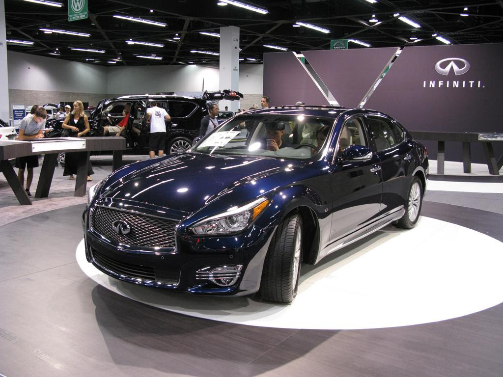 Impression: The 2015 Infiniti Q70L - YouWheel.com - Your Ultimate and