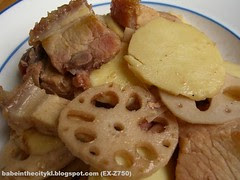 stir fry siew yuk with arrowhead n lotus root