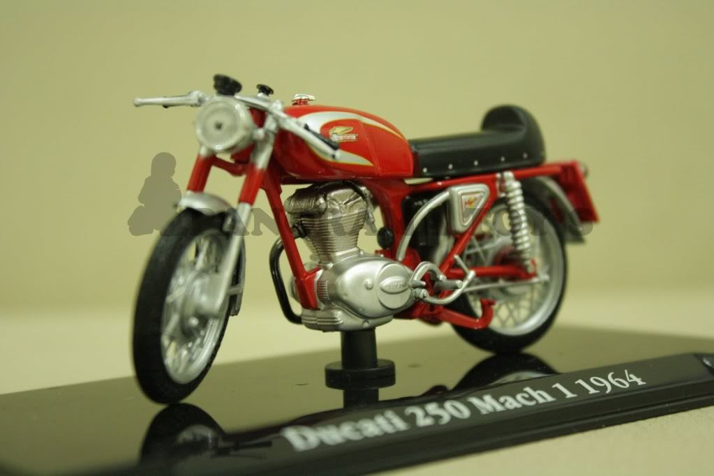 JUAL Diecsat motor klasik ducati 1 24 JUAL Diecsat motor klasik ducati 1 24