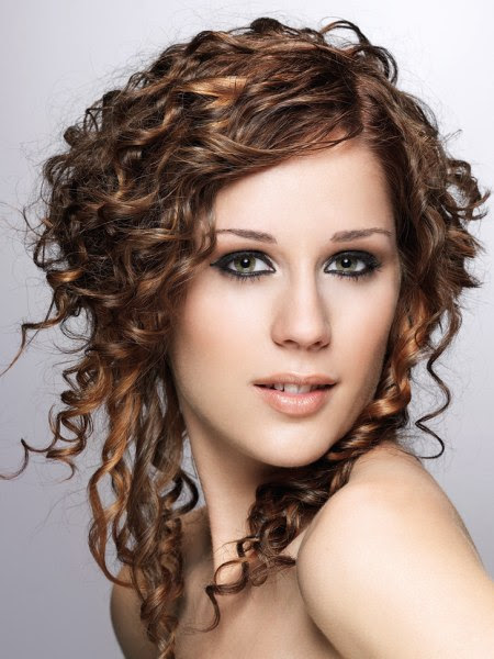 Textured same length bob with motion and a wispy dynamic