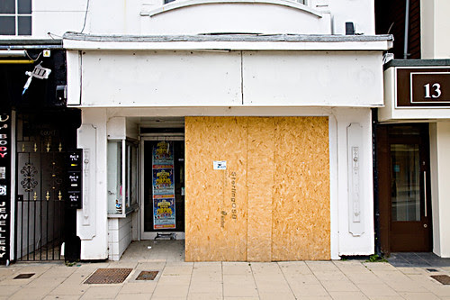 estate agents shop. Estate Agents middot; Empty
