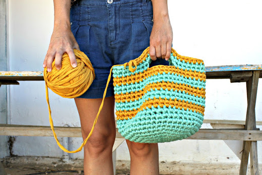 Esquemas de bolsos de trapillo en crochet
