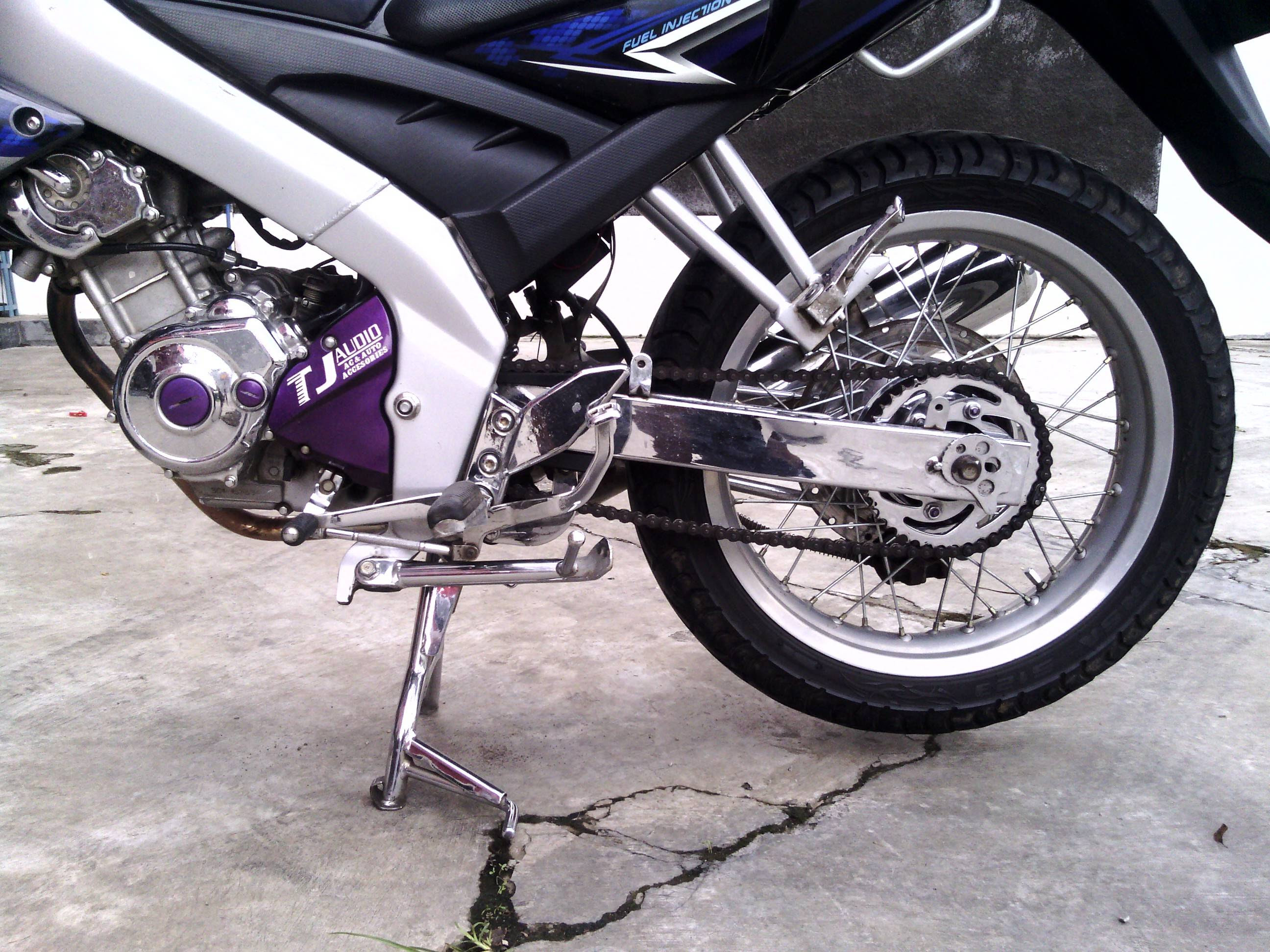 SELL Yamaha V Ixion Semarang 2009 Full Chrome Ban Tapak Lebar