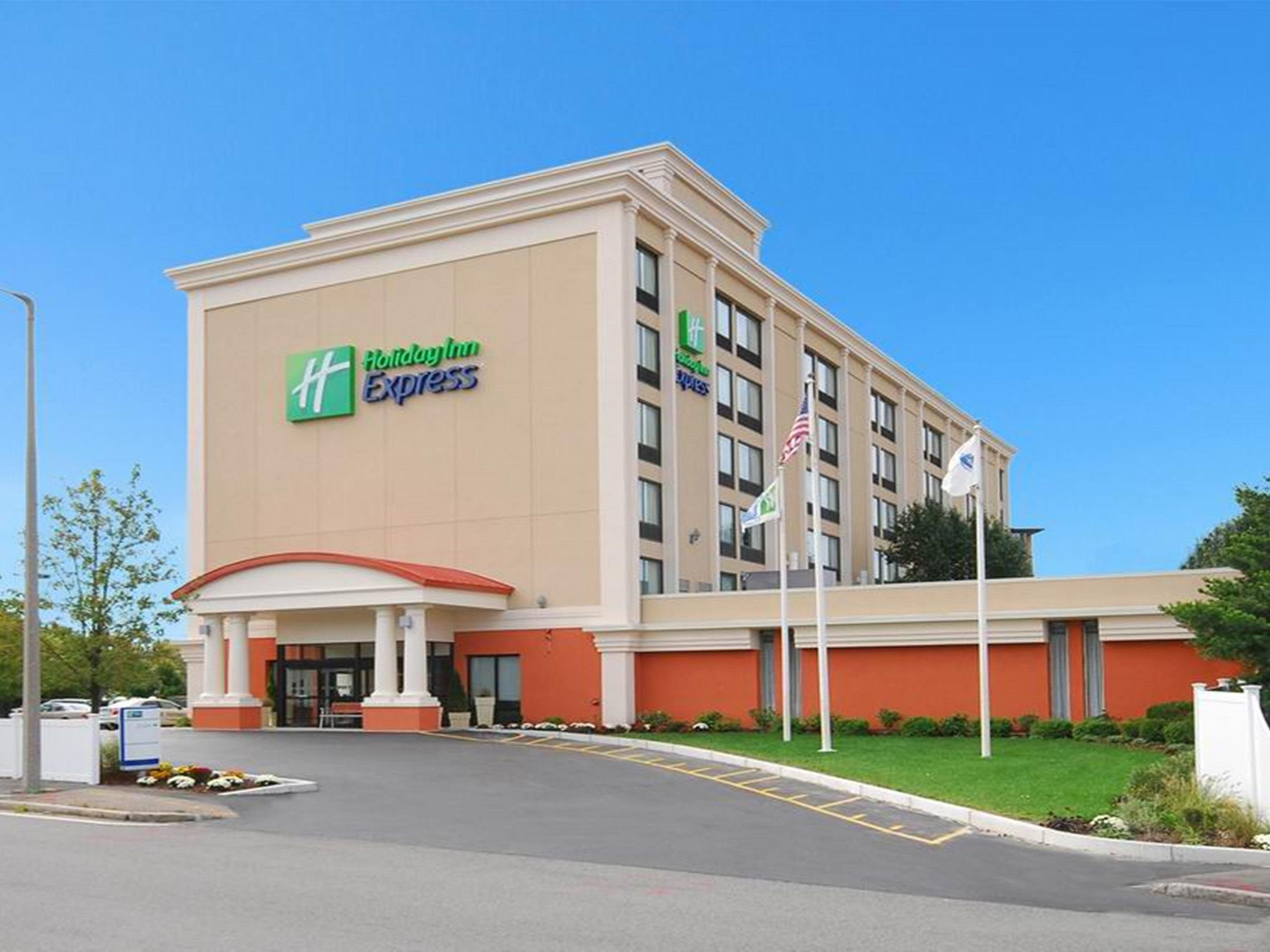 Holiday Inn Express Boston Hotel by IHG
