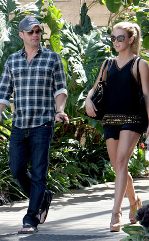 Julianne Hough And Ryan Seacrest Photos. Ryan Seacrest, Julianne Hough