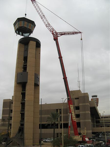 Magnificent Old Airport Control Tower 450 x 600 · 33 kB · jpeg