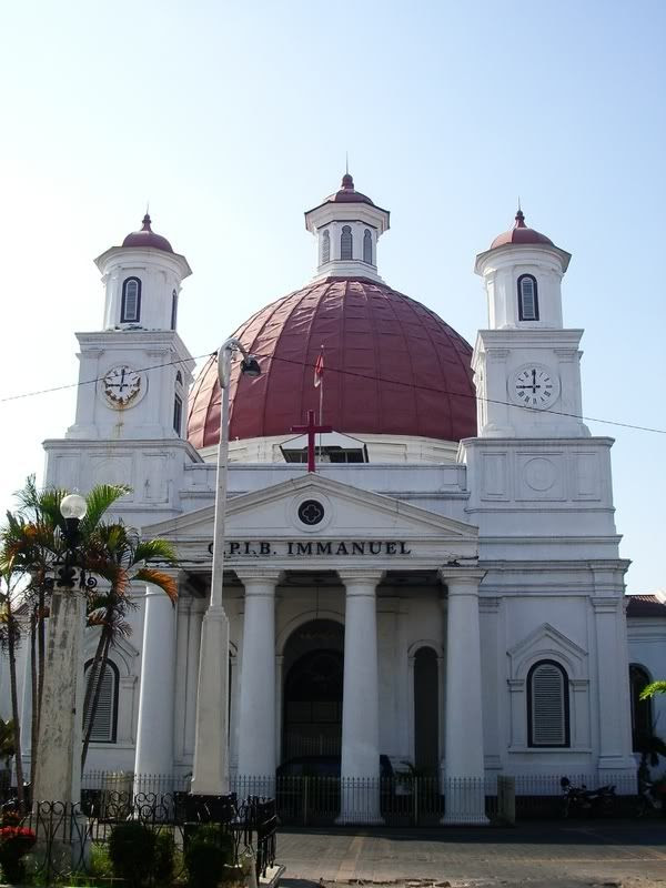 Gereja Blenduk (1) Pictures, Images and Photos
