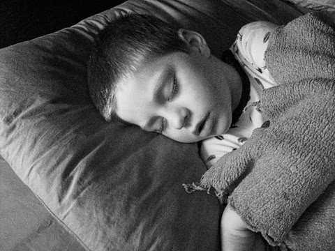 sleepingbaby1-0112