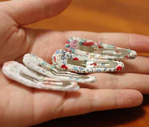 How to make a fabric covered snap clip 14