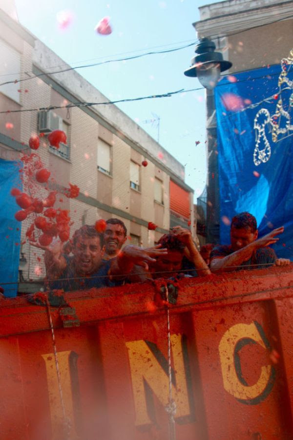 Tomatina 2010 (64 pics)