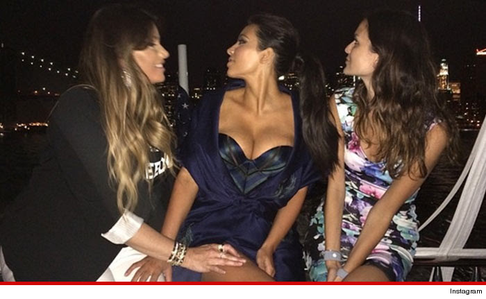 0628-khloe-birthday-SUB-instagram-01