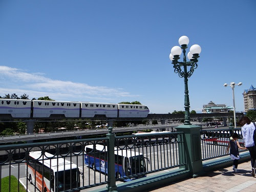 東京ディズニーリゾートにカラスが少ないのはなぜか ディズニー裏話 雑学 トリビアが2 000話以上 ディズニーブログ じゃみログ