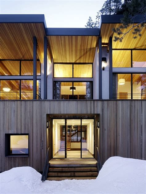 house  flat roof  design   long tradition